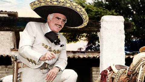 Vicente Fernández.