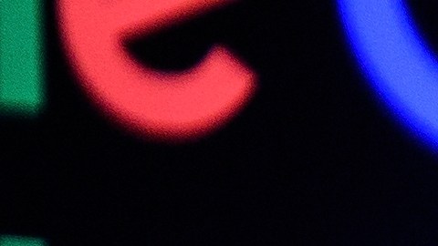 Cómo te alerta Google de que alguien te está espiando en un teléfono Android