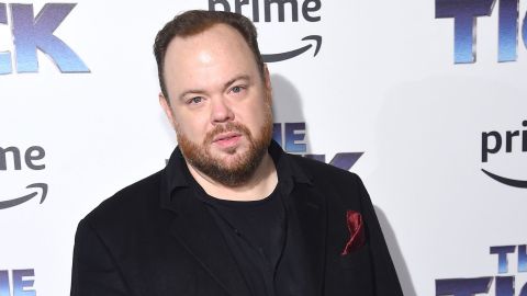 Detienen a actor de 'Home Alone' por intentar estrangular a su novia