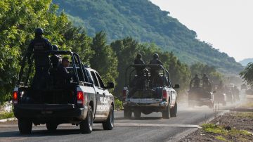 Comando armado irrumpe en local de comida en México y mata a cuatro