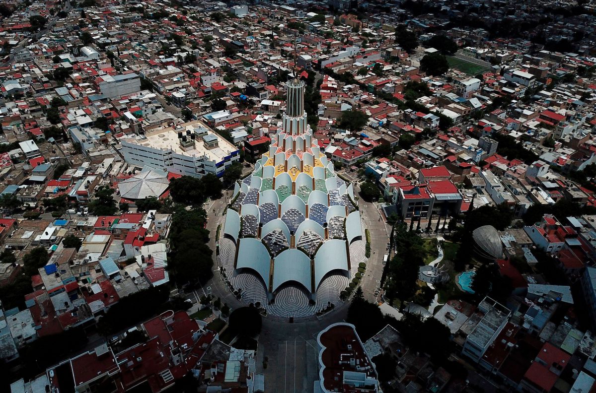 La mujer mexicana perseguida por la Luz del Mundo que logró asilo en Estados Unidos La Opinión