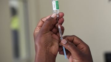 FDA autoriza fármaco para quienes no se pueden vacunar de Covid-19