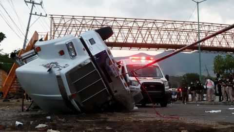 Familiares acuden a buscar a migrantes fallecidos en accidente en México