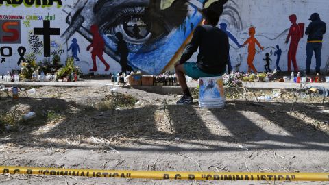 Luto en la zona del accidente de migrantes en Chiapas, al sur de México.