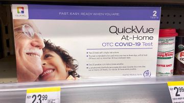 Test rápido de Covid-19 aumenta su demanda en las farmacias estadounidenses.