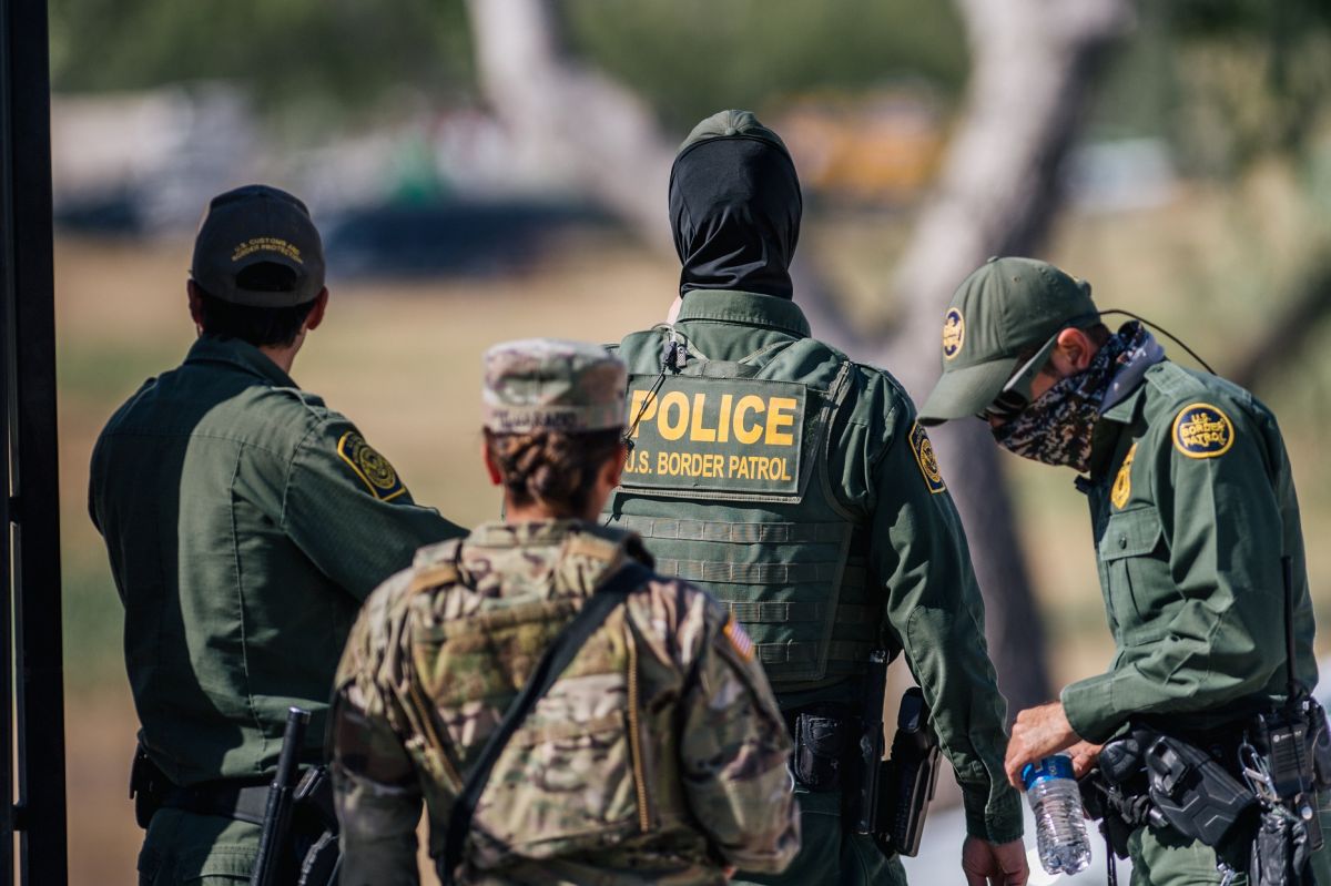 La Administración Biden enfrenta el desafío de controlar la frontera.