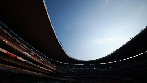 MEXICO CITY, MEXICO - NOVEMBER 27: General view of Azteca stadium prior the quarterfinals second leg match between America and Pumas UNAM as part of the Torneo Grita Mexico A21 Liga MX at Azteca Stadium on November 27, 2021 in Mexico City, Mexico. (Photo by Hector Vivas/Getty Images)