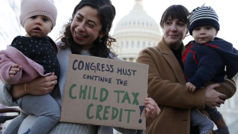 Por qué fue tan importante la aplicación del Crédito Tributario por Hijo extendido-GettyImages-1358862098.jpeg