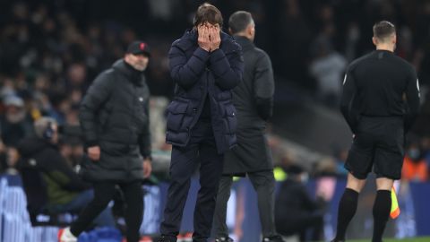 Antonio Conte sufre su primera eliminación en escritorio con un equipo.