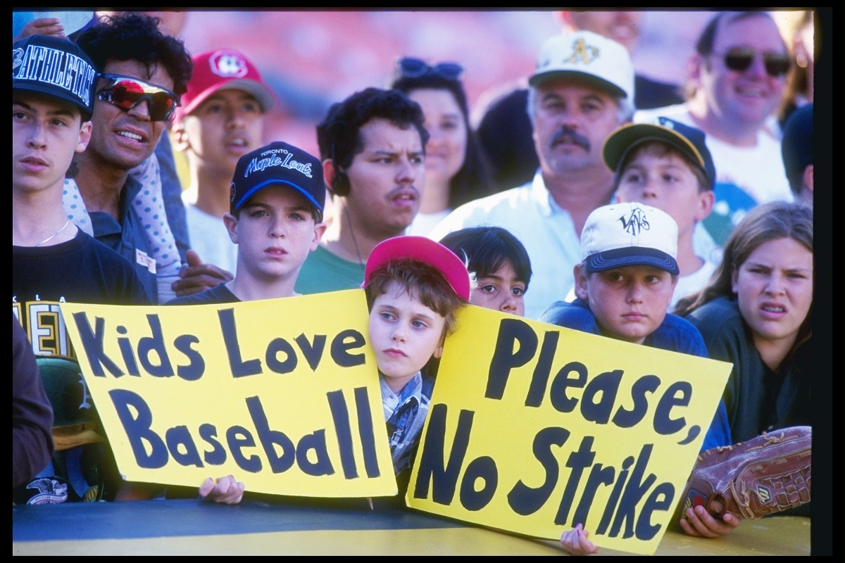 Unemployment in MLB: What have been the 9 strikes in the history of Major League Baseball?