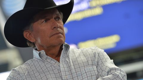 Así es la mansión que George Strait, el 'Rey del Country', malvendió tras cuatro años sin ofertas