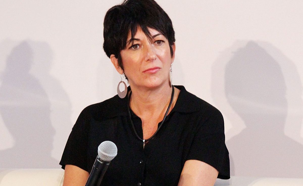 Jury considers Ghislaine Maxwell, Jeffrey Epstein’s ex-lover, guilty of sex trafficking with minors