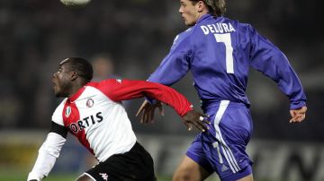 El futbolista ghanés se convirtió a lo largo de su carrera en un héroe para la afición del Feyenoord.