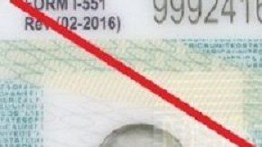 Con la regla de carga pública de Trump los inmigrantes que pedían ayudas social tendrían complicaciones para obtener la 'green card'.