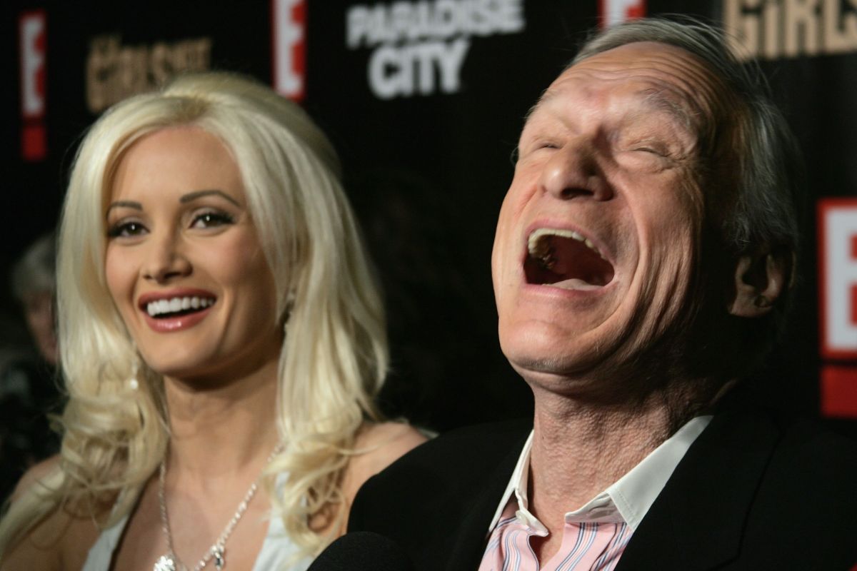 Former Playboy Playmate Holly Madison Revealed Her First Date With Hugh Hefner Was Traumatic And It Shocked Her Emotionally