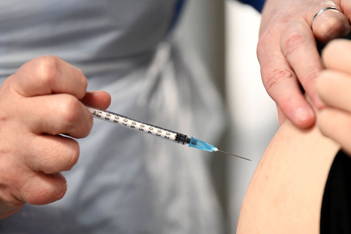 El engaño fue detectado por la enfermera Filippa Bua, cuando estaba a punto de administrar la vacuna en Biella, Piamonte.
