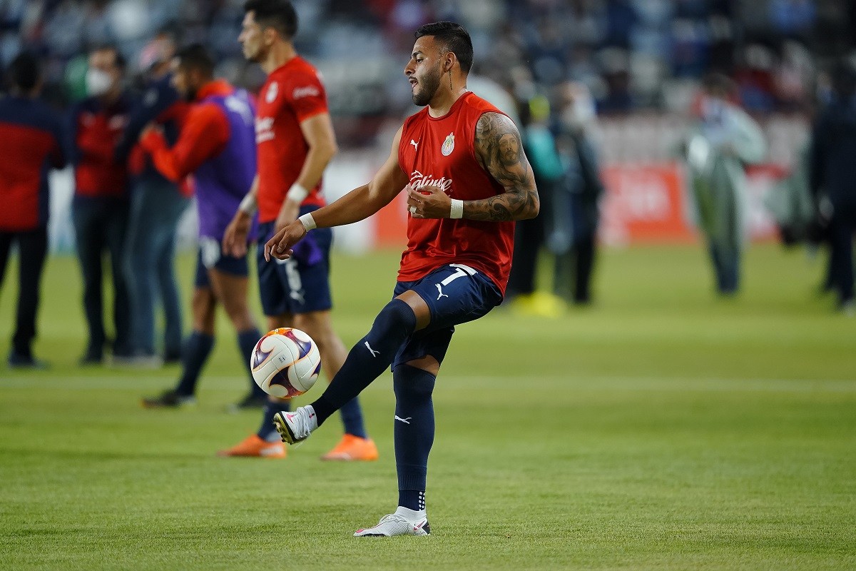 Chivas ratified Leaño, renewed Mier and seeks to resolve the future of Alexis Vega