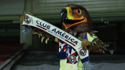 Agui, fiel mascota del América, protagoniza el mensaje navideño del club.