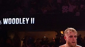 Jake Paul v Tyron Woodley