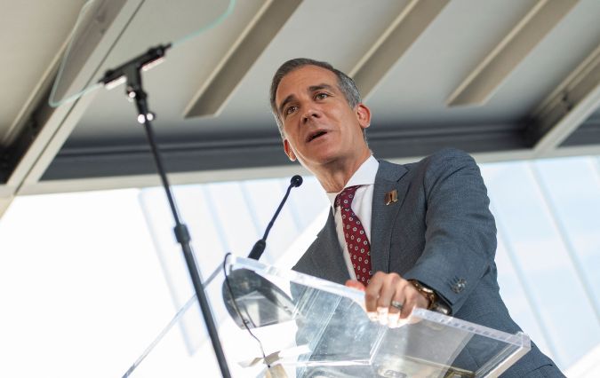 LAPD anunció 14 arrestos relacionados con la oleada de robos recientes, pero todos salieron libres