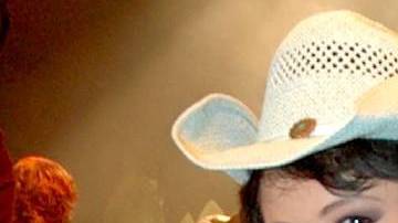 Allisson Lozz / Altair Jarabo.