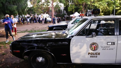 Quinceañera asesinada por bala perdida de policía, cuando se probaba vestidos para su fiesta