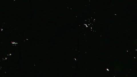 Video Traviesa pareja tiene sexo en banco del parque a plena luz del día