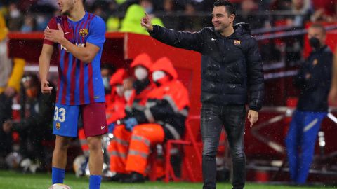 Xavi afronta un equipo con muchas bajas en donde los jóvenes han tenido que brillar.