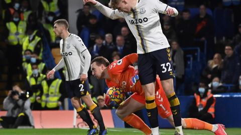 El último partido del Everton contra el Chelsea, hubo bajas de ambos equipos por COVID-19.