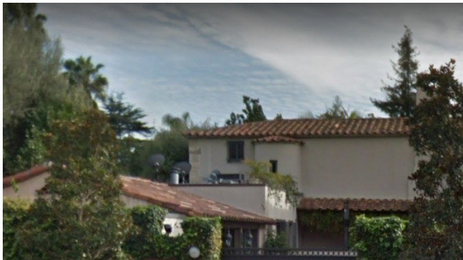 Así luce por fuera la imponente mansión que perteneción a Antonio Banderas y a Melanie Griffith (Google Maps)