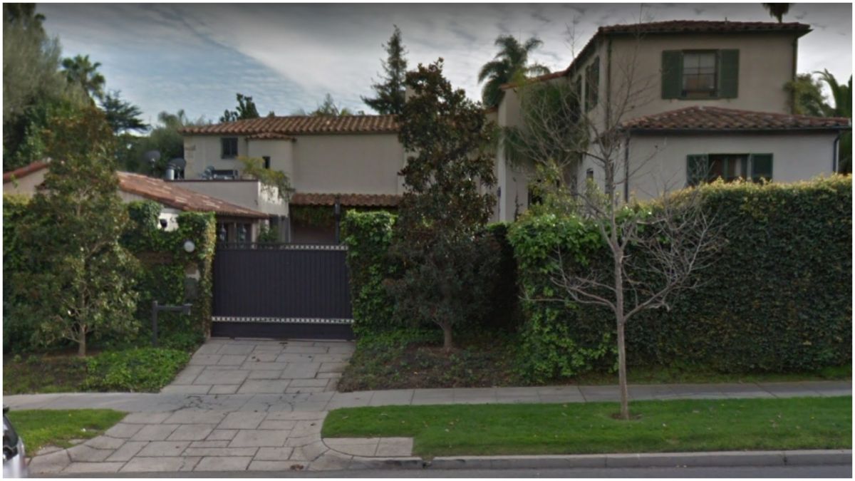 Así luce por fuera la imponente mansión que perteneción a Antonio Banderas y a Melanie Griffith (Google Maps)