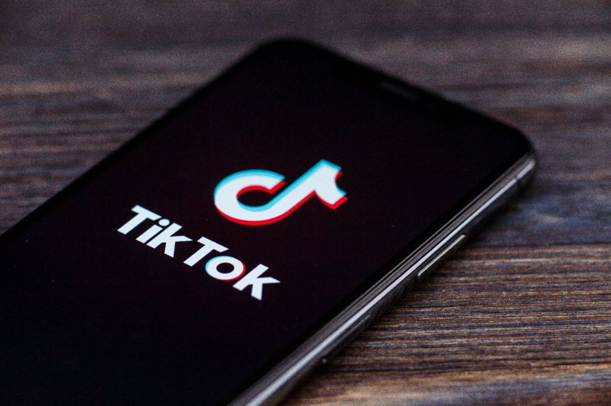 TikTok ha logrado acumular durante 2021 más de 1,000 millones de usuarios en todo el mundo