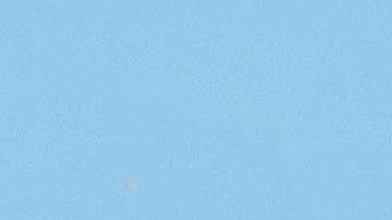 Foto de una van en una carretera de Nevada