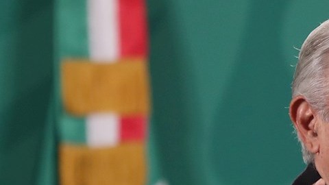 AMLO celebra que EE.UU. haya autorizado la compra de Pemex de la refinería Deer Park en Texas