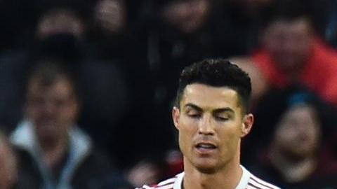 El Manchester United debió cerrar sus instalaciones por los contagios.