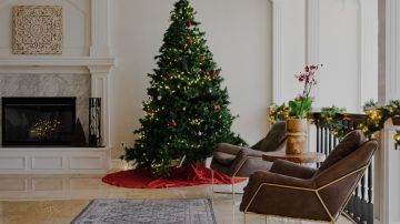Los colores que predominen en el árbol de Navidad pueden atraer cosas positivas en ciertos aspectos de tu vida.