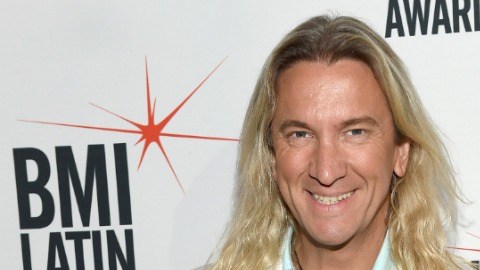 Javier Ceriani y Elisa Beristain se mudan a linda casa tras ser echados de hotel por tener COVID