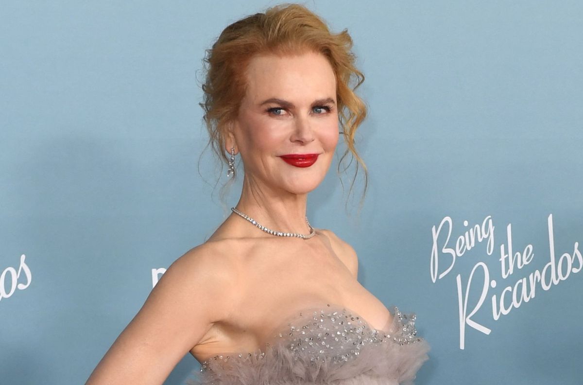 Nicole Kidman started smoking to play Lucille Ball in the film “Being the Ricardos”