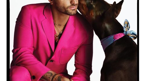 Maluma en su primer campaña como modelo de Versace