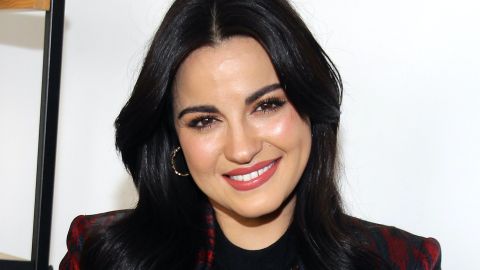 Maite Perroni y su novio suben la temperatura en Instagram con atrevida sesión de fotos