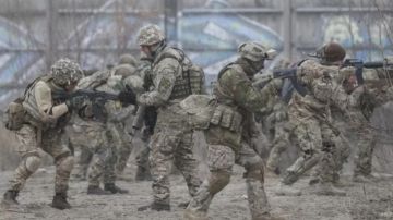 Entrenamiento de las fuerzas de Ucrania