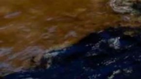 Tonga: el grave derrame de petróleo en la costa de Perú a causa de la erupción del volcán en la nación insular