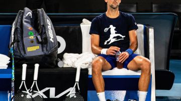 Djokovic fue deportado de Australia por no estar vacunado.