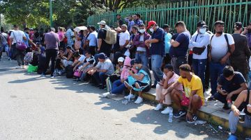 Guatemala alerta de posible nueva caravana migrante procedente de Honduras con destino a México y EE.UU.