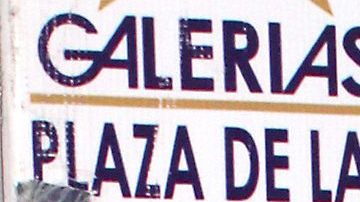 Celia Lora