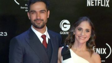 Alfonso Herrera y su esposa Diana Vázquez.