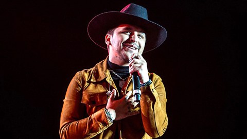Christian Nodal | Mezcalent.