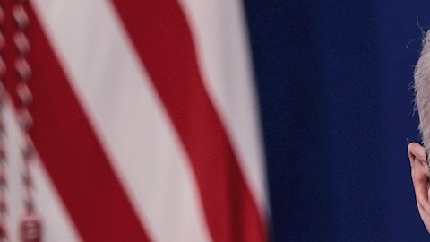 Joe Biden anuncia más tests gratuitos y más médicos militares ante la variante Ómicron