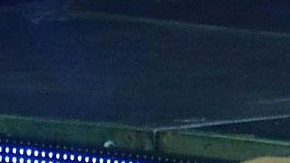 Aylin Mujica posa de piernas abiertas frente al espejo y presume su gran flexibilidad