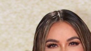 Chiquis Rivera, Thalía y Becky G | Mezcalent.